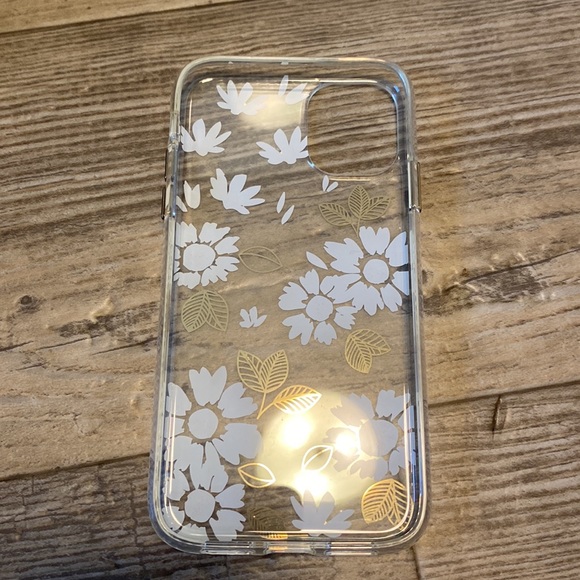 case - Picture 2 of 2